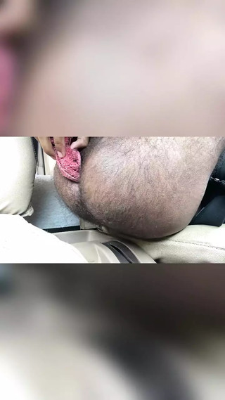 Towel inserting wet juicy ass thumbnail