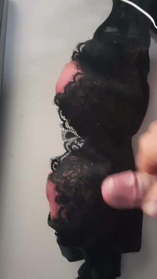 sexy underwear BH by a horny Userin Part 2