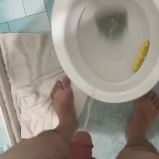 Turkish Hairy Cock Pee Video