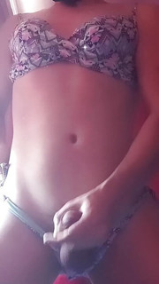 I jerk off in a bathing suit