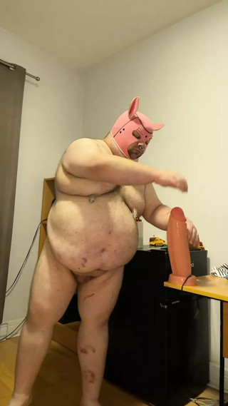 Super Chubby deep throat and deep hole