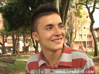 Twinks Patricio and Ivano Bareback