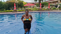 Sperm Floating in the Pool, Hard Sex in the Water, Double Orgasm