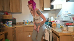 Housework Pee Desperation