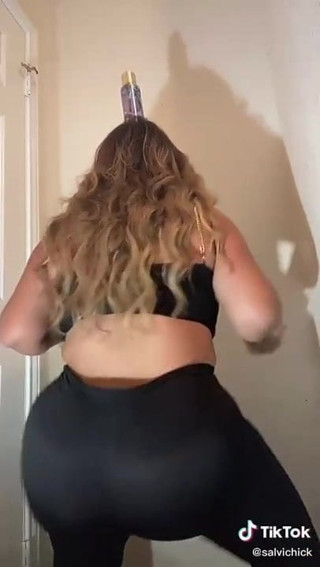 Sexy BBW bootle