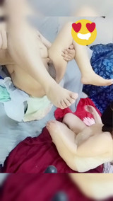 Two hands One Hole