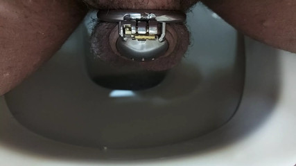 Tutorial: How to pee in chastity