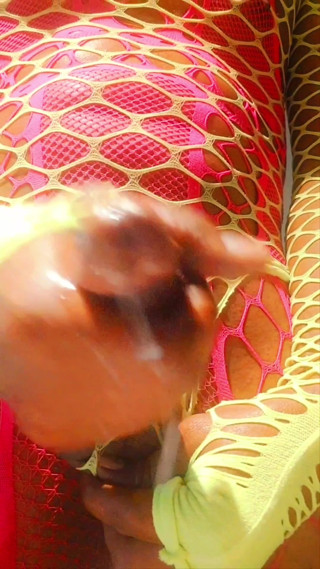 I dildo and cum in slow motion in front of 2 sluts who fuck