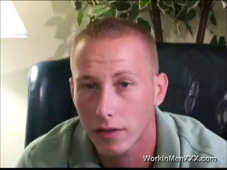 Amateur Soldier Boy Jacking Off