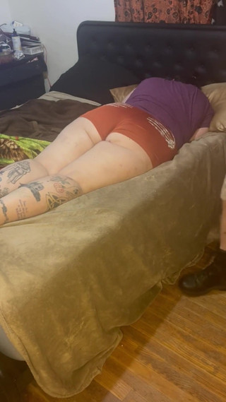 BBW Gets Flogged