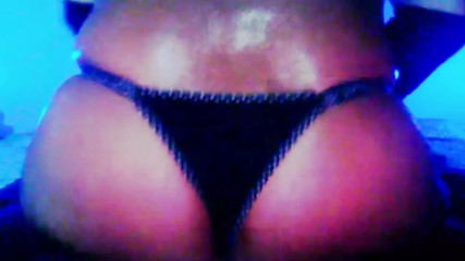 KellyCD666 Streching my Big Ass With My Toy!
