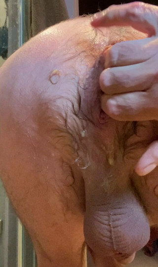 Filling up my ass!  Good sounds!!!!