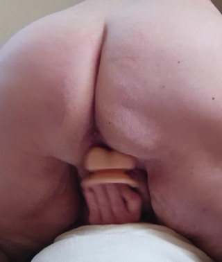 dildo fucking