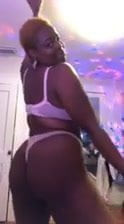 Shaking ass