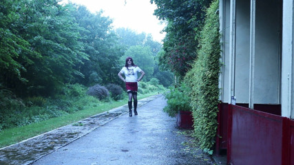 Crossdressed outdoors flashing my stockings and knickers