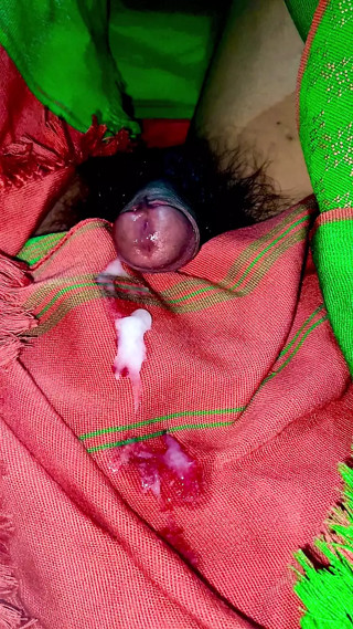 Cum on pink mekhala puan phanek sarong