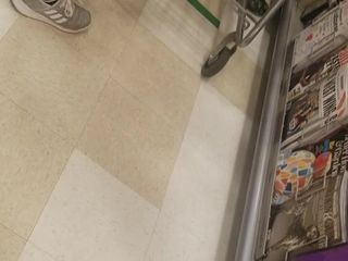 Hot college girls checking out at Publix