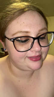 Plus-Sized White Woman Sucks Mexican Man's Thick Cock