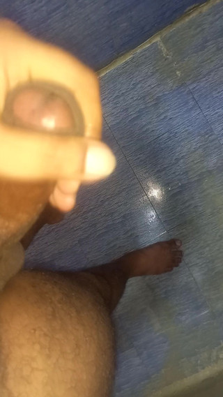 Tamil guy enjoying doing hand job