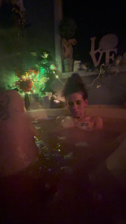 Bath time play