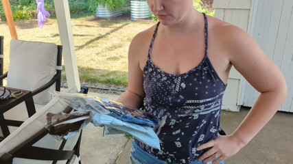 Rewarding My Neighbor with a Blowjob for Returning My Mail