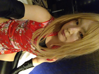 A cross-dressing boy changed from a swimsuit to a cheongsam and masturbated thumbnail