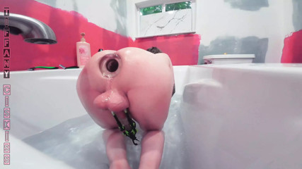 Huge Glass Butt Plug Tiffany Ciskiss BIG Mad thumbnail
