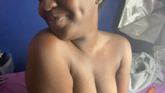 I'm Single Woman , Will You Be My Boyfriend?