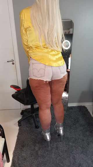 My Ass Wearing Sexy Shorts