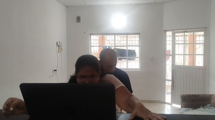 Housewife pays a technician with a good blowjob and a hard and rich fuck while her husband works