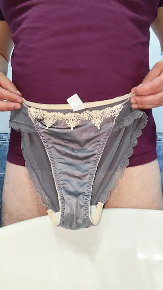 panties cumming