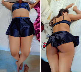My new boyfriend fingered my pussy and fucked me fiercely.