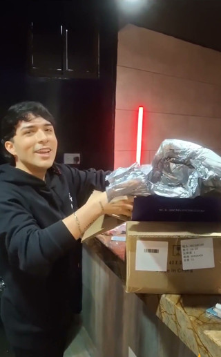Unboxing Yeloly Toys
