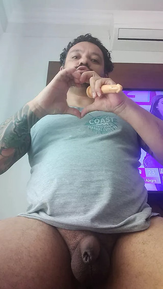 Exhibitionist Xanvaskas Playing Hot With Buttplug 2