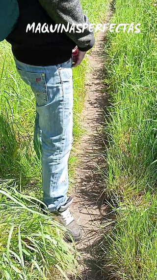 Real behind the scenes outdoor deepthroat blowjob