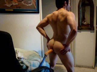 Giving me alone from behind How delicious
