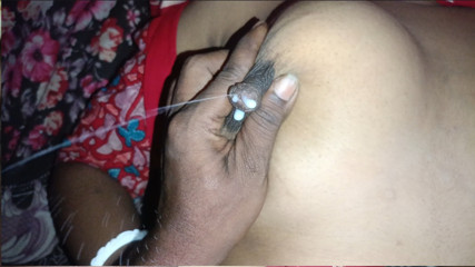 bhabhi ka behen ko dudh nikal ke Kiya jabardast chudai