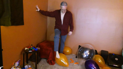 Balloonbanger 64) Balloon Popping with Bare Feet plus Balloon Hump and Cum