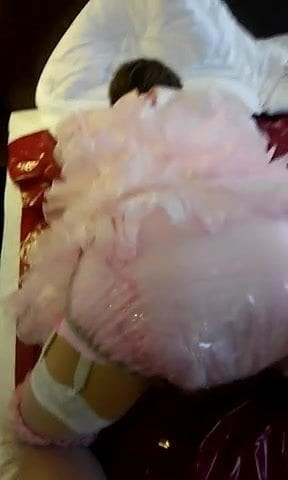 Diaperl Sissy gets punished