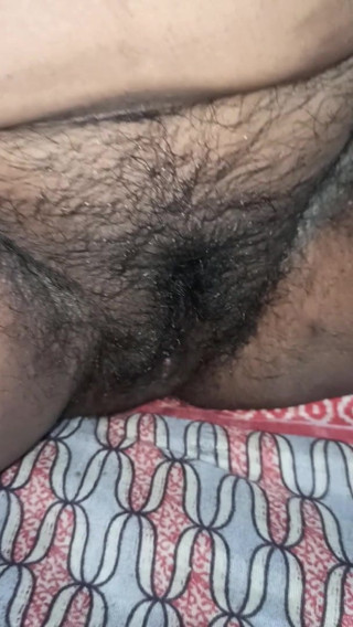 Superb boobs and pussy of real desi housewife milf