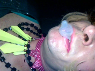 sissy bimbo buble gum