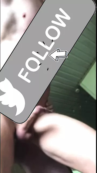 Making himself cum without touching his dick