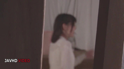 Wild Japanese Temptress Yua Ariga Delivers Insolent Blowjob Passionately