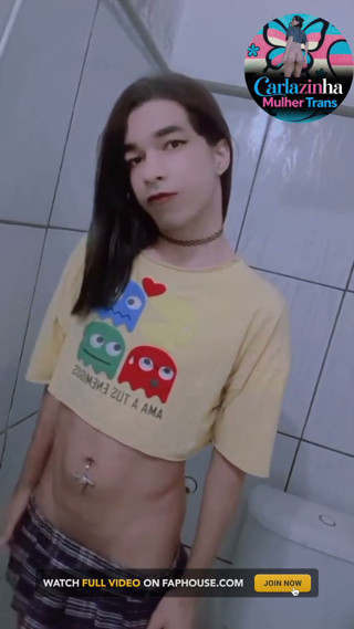 I'm a Showy Bitch, a Very Slutty Trans Woman Who Enjoys Showing off Like This
