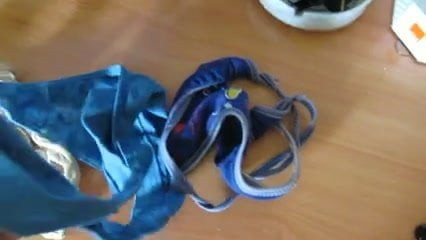 Sniffing wife panties, Oliendo las bragas de mi mujer.