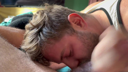 Deepthroat Suck
