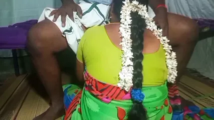 Housewife blowjob has house owner cock