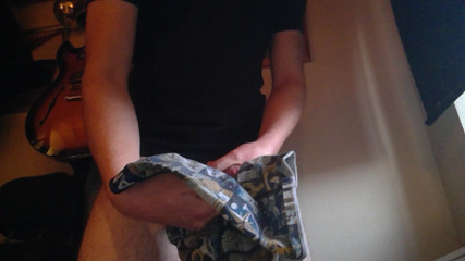Me having a quick wank with cum
