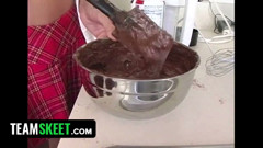 Two hot girlfriends started kissing and eating each others pussies