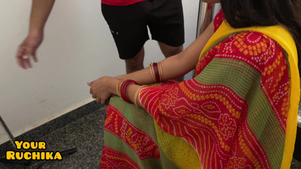 Devar Ne Bhabhi Ke Muh Par Apna Jhaad kar Bhabhi Ki Pyasi Bhujaai...